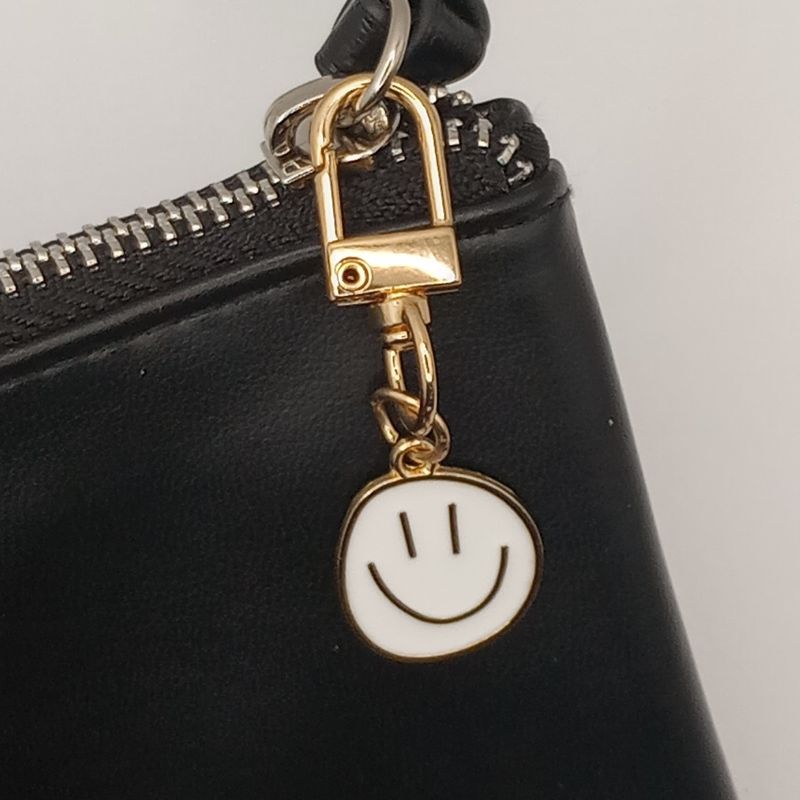 Joyful Smiley Mood Clip – Color Pop Charm Keychain